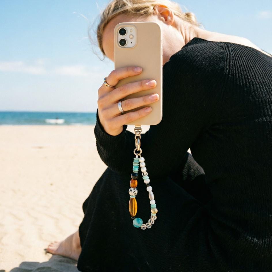 How to Choose the Perfect Beaded Phone Strap for Your Personality